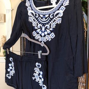 Embroidered short set